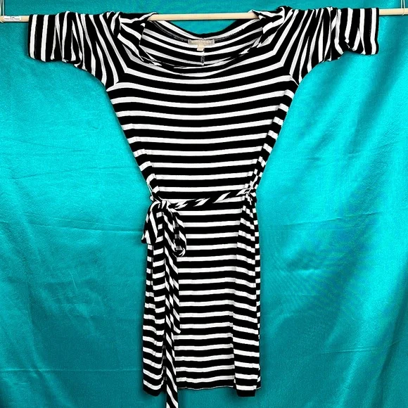 zara pleated green dress ZARA - Green knit pleated skirt dress! 14-16 | Recycle Style